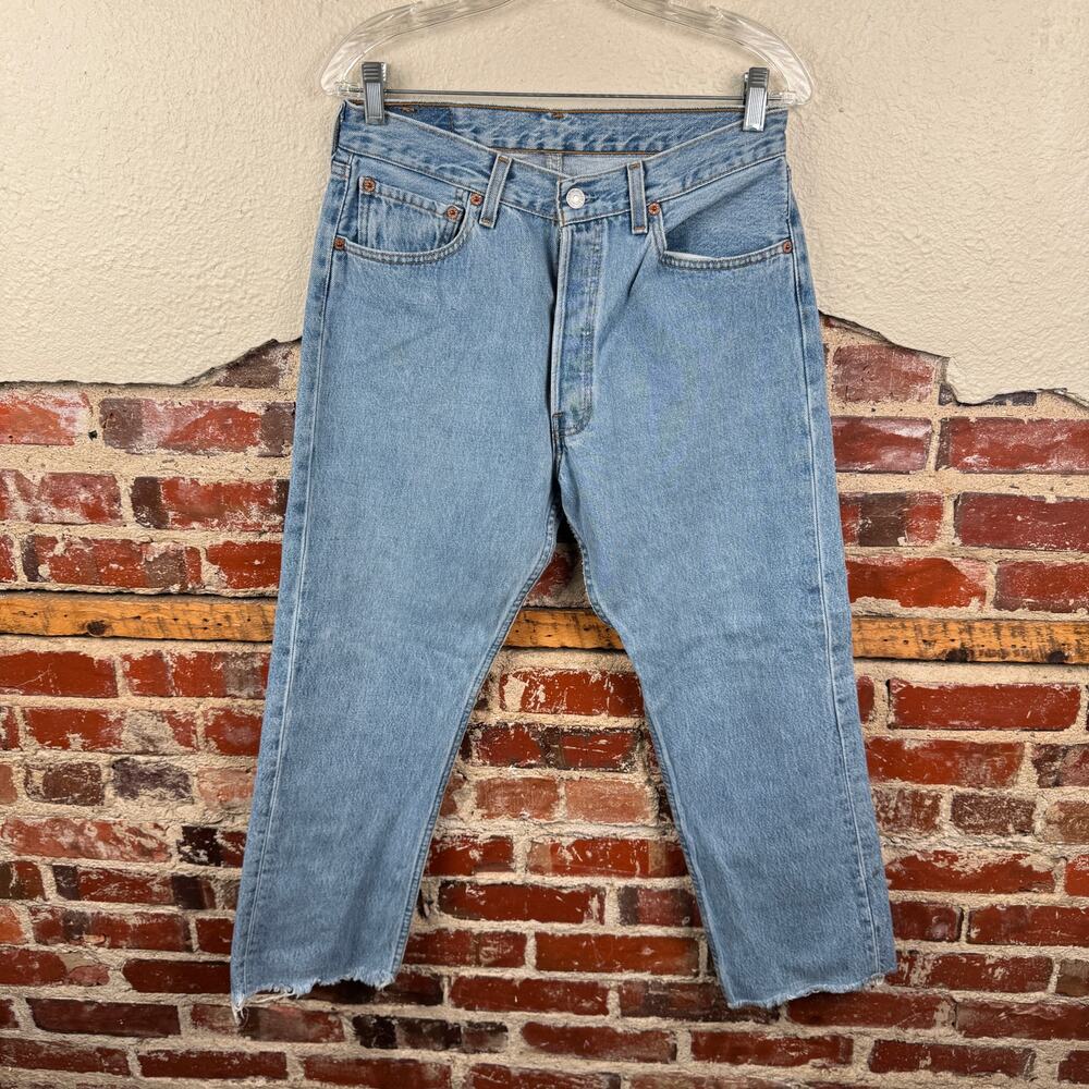 Vintage Levis Jeans 501xx Sz 31x26 Light Wash Button Fly Cropped Raw Hem USA 90s